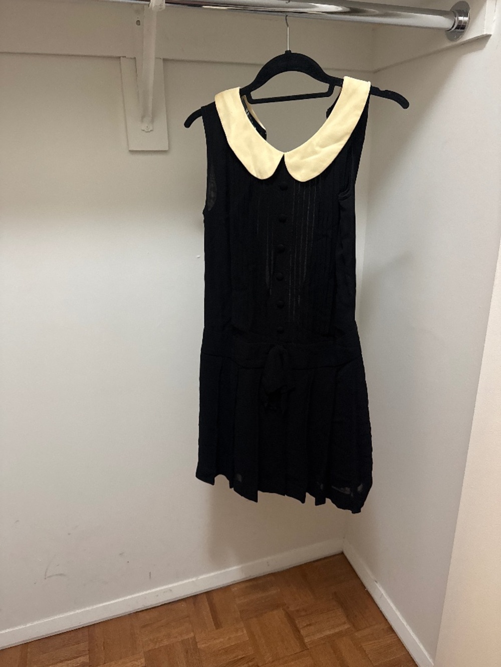 Moschino dress with color detail